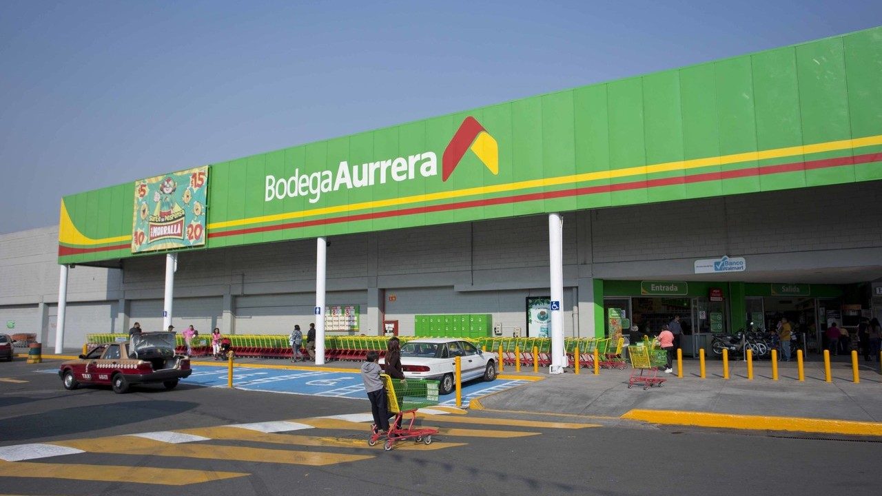 UK WhatsApp filtering approach